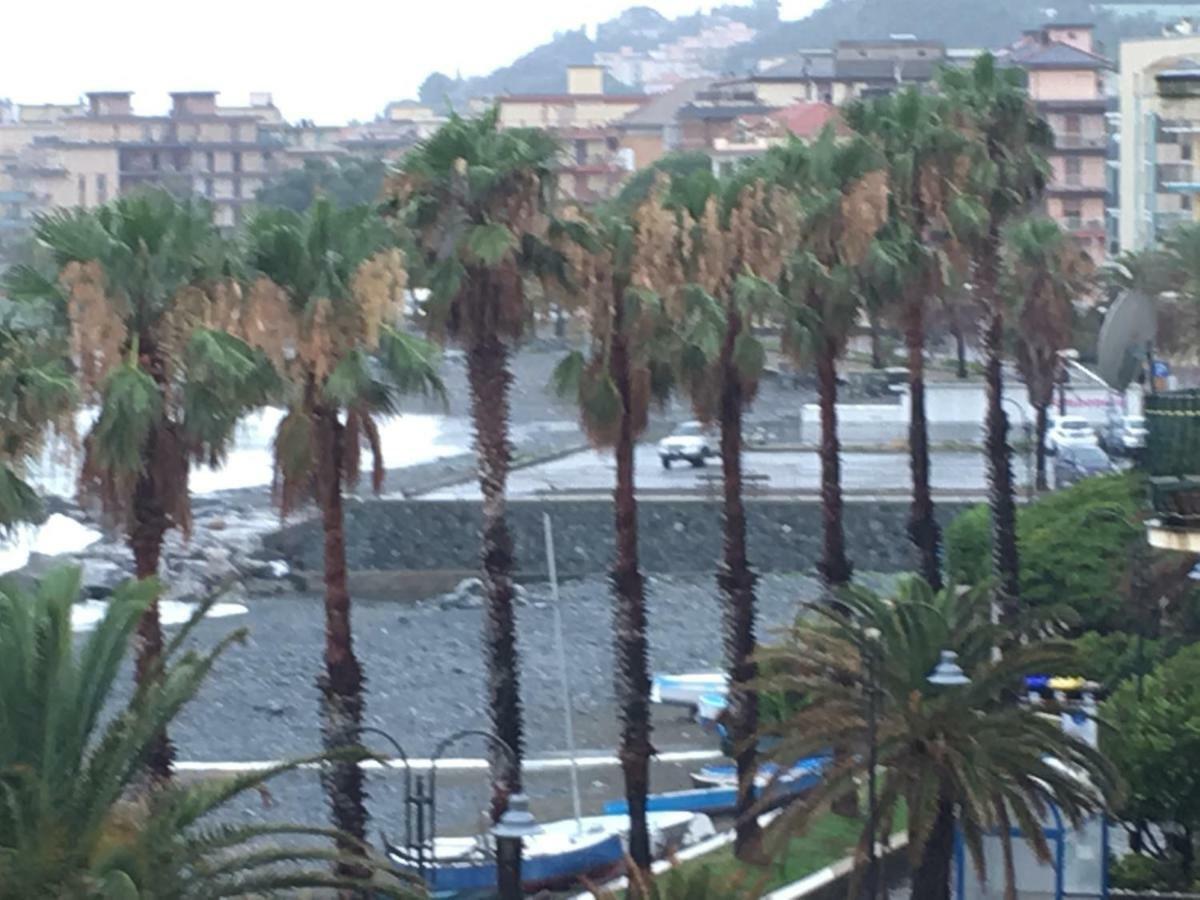 Una Finestra Sul Mare Cogoleto Exterior foto